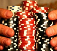 jugadores agresivos de poker